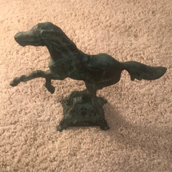 Other - Horse sculpture